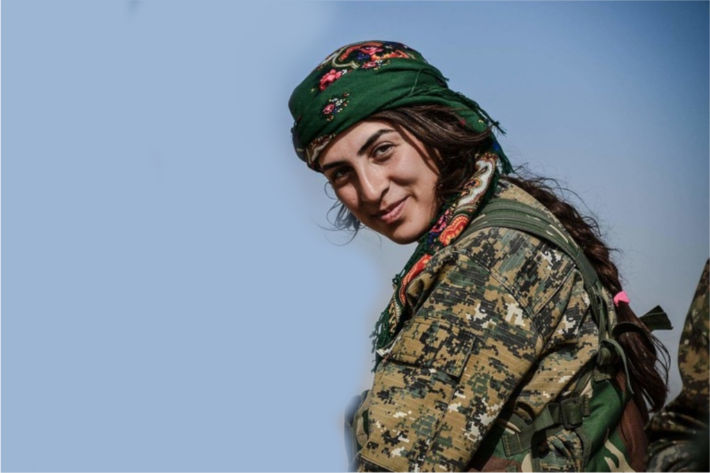 Anonimowa kurdyjska bojowniczka o wolność w szeregach YPJ.